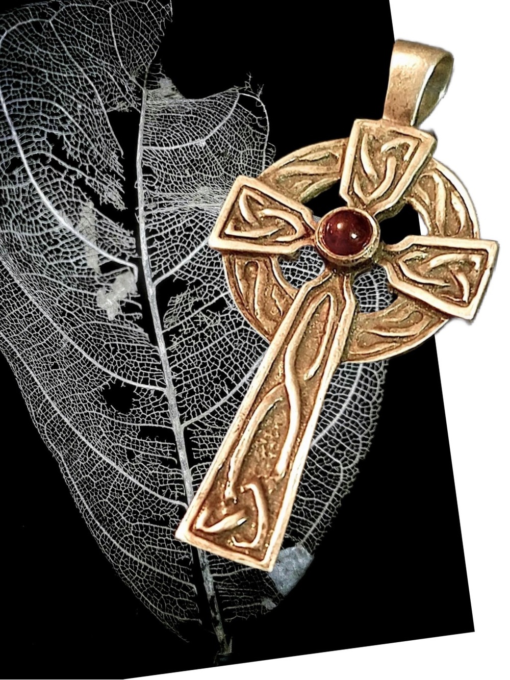 COPY - * Rare unidentified Stamp Garnet Stone Celtic Cross Pendant - Picture 13 of 14